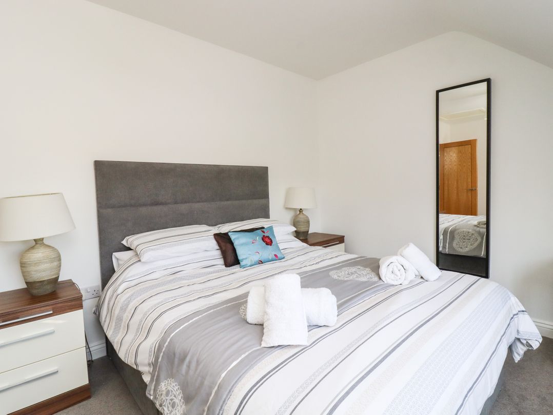 8 Pottergate Mews