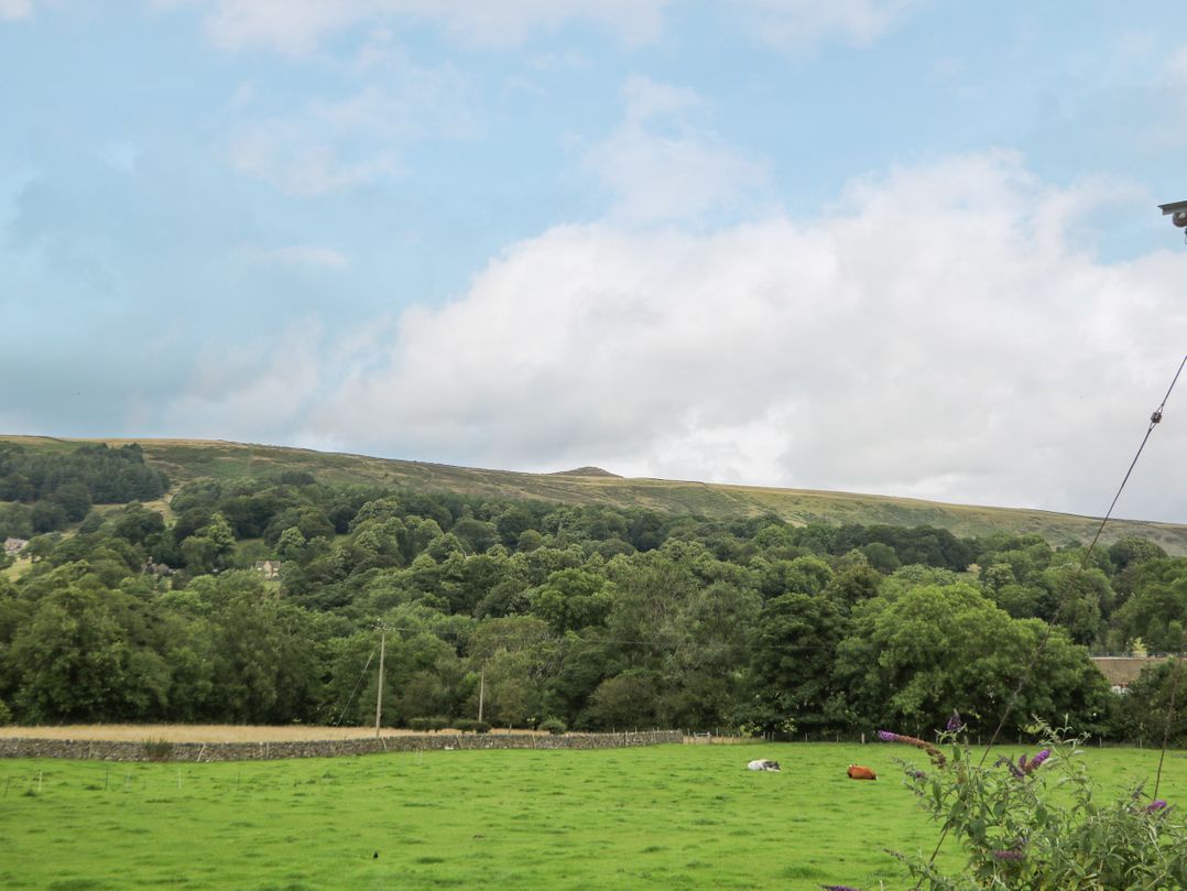 Old Hall Barn