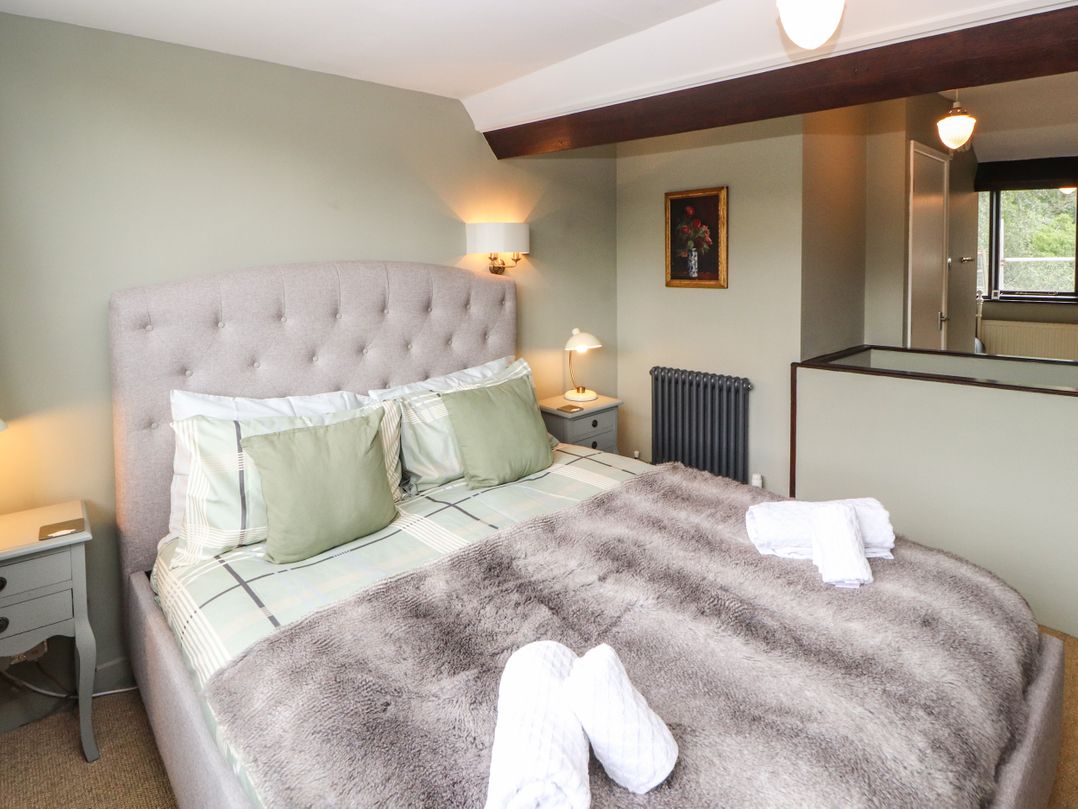 1 Field Foot Cottage