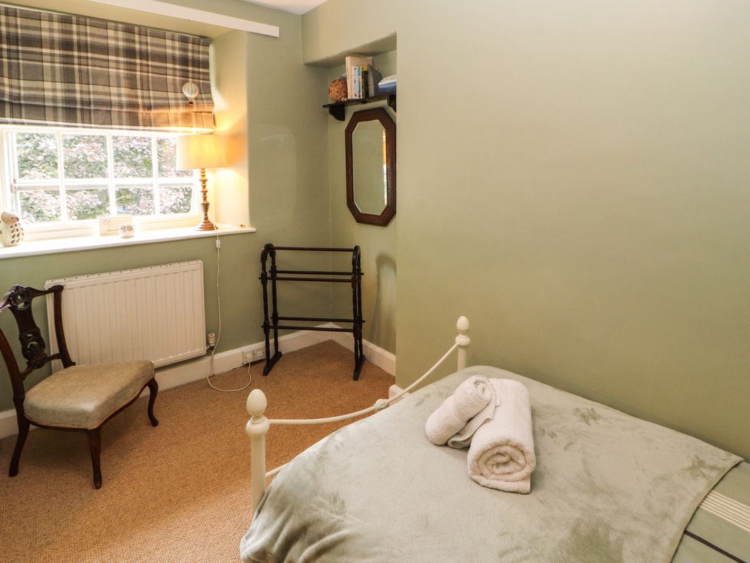 1 Field Foot Cottage