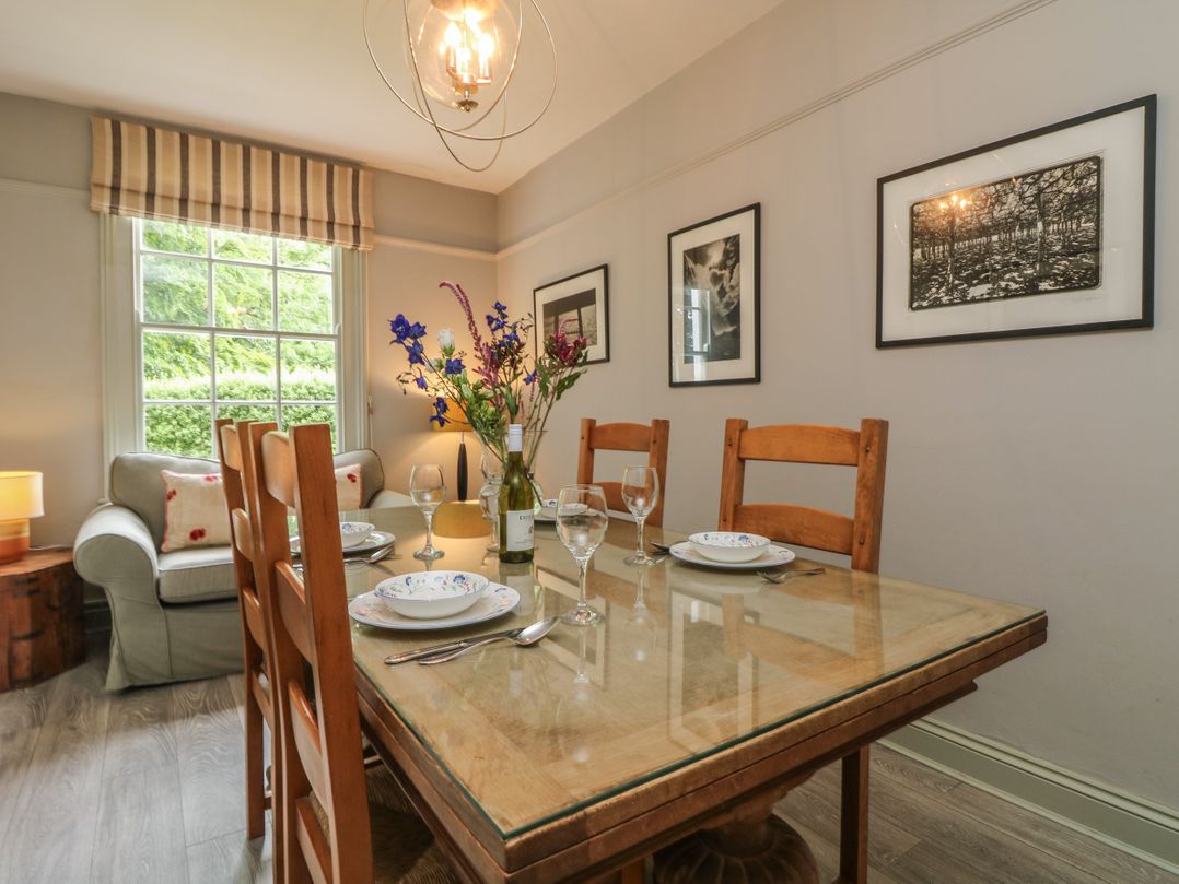 Penwarne Lodge