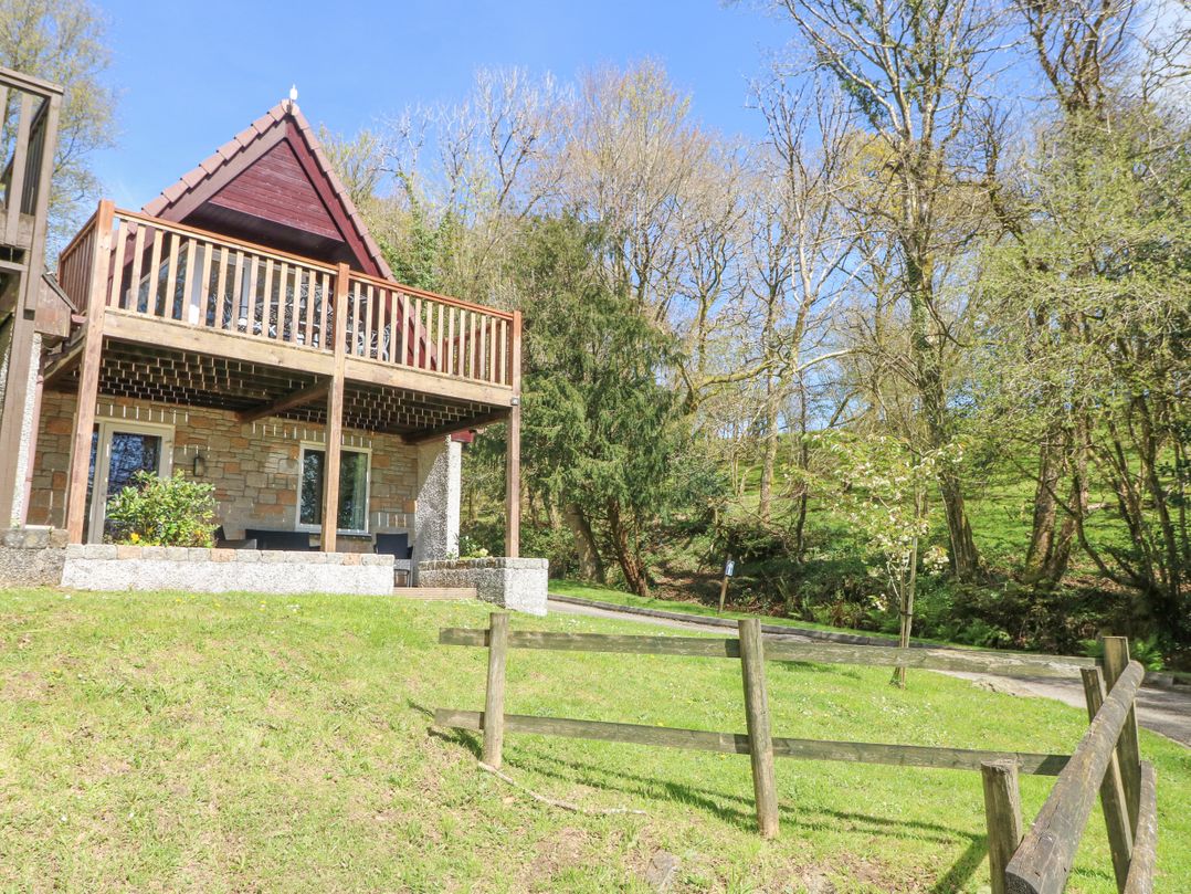 Honeycombe Lodge
