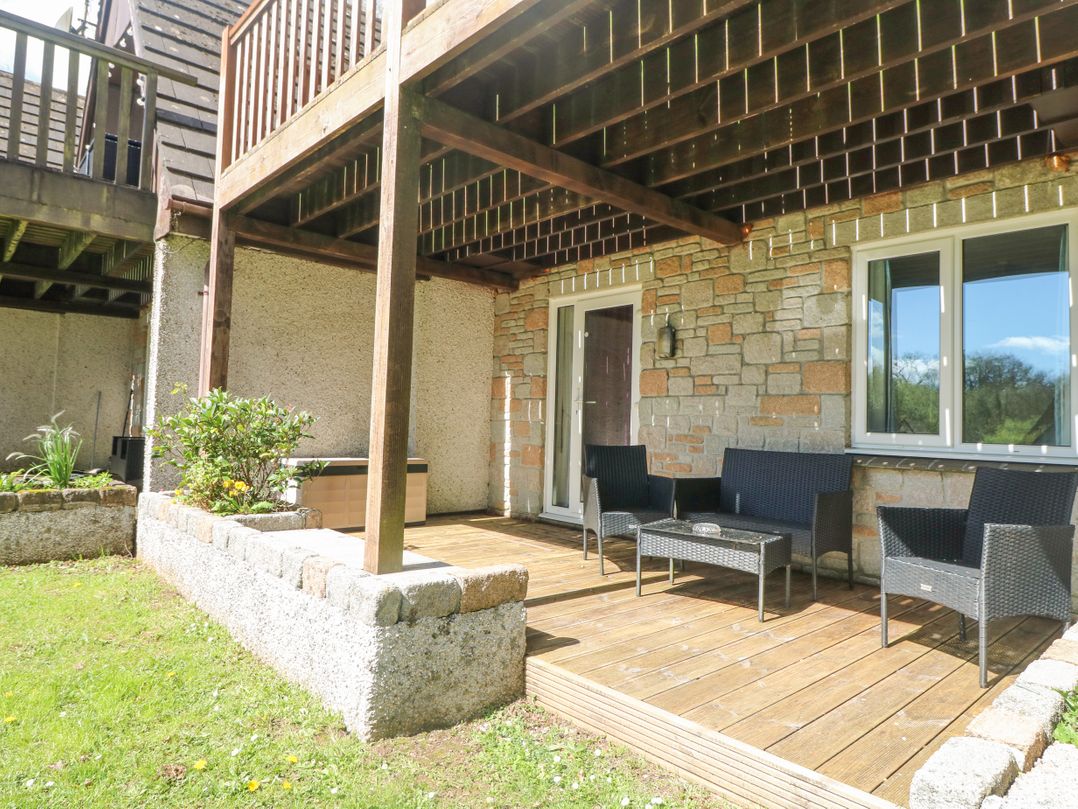 Honeycombe Lodge
