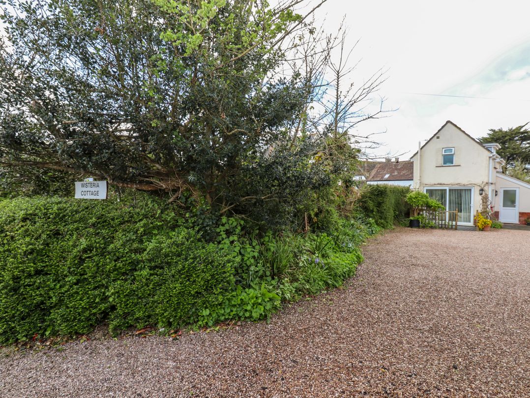 Wisteria Cottage
