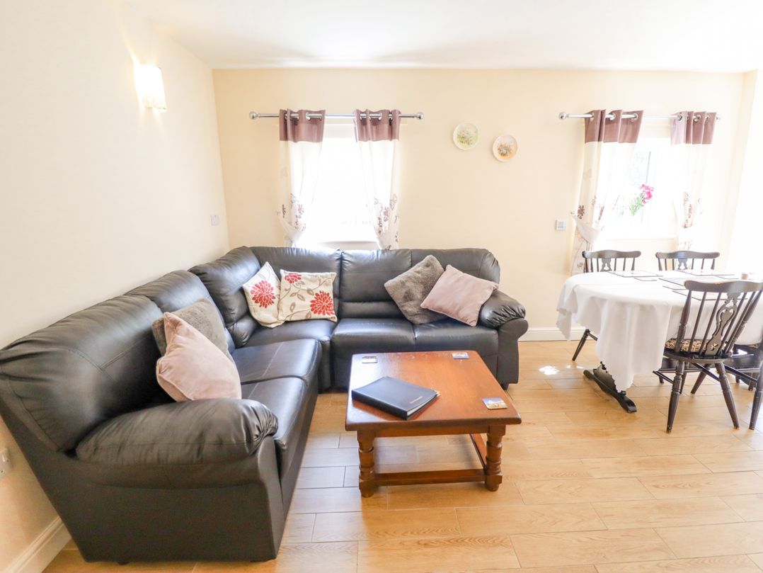 Holly Cottage