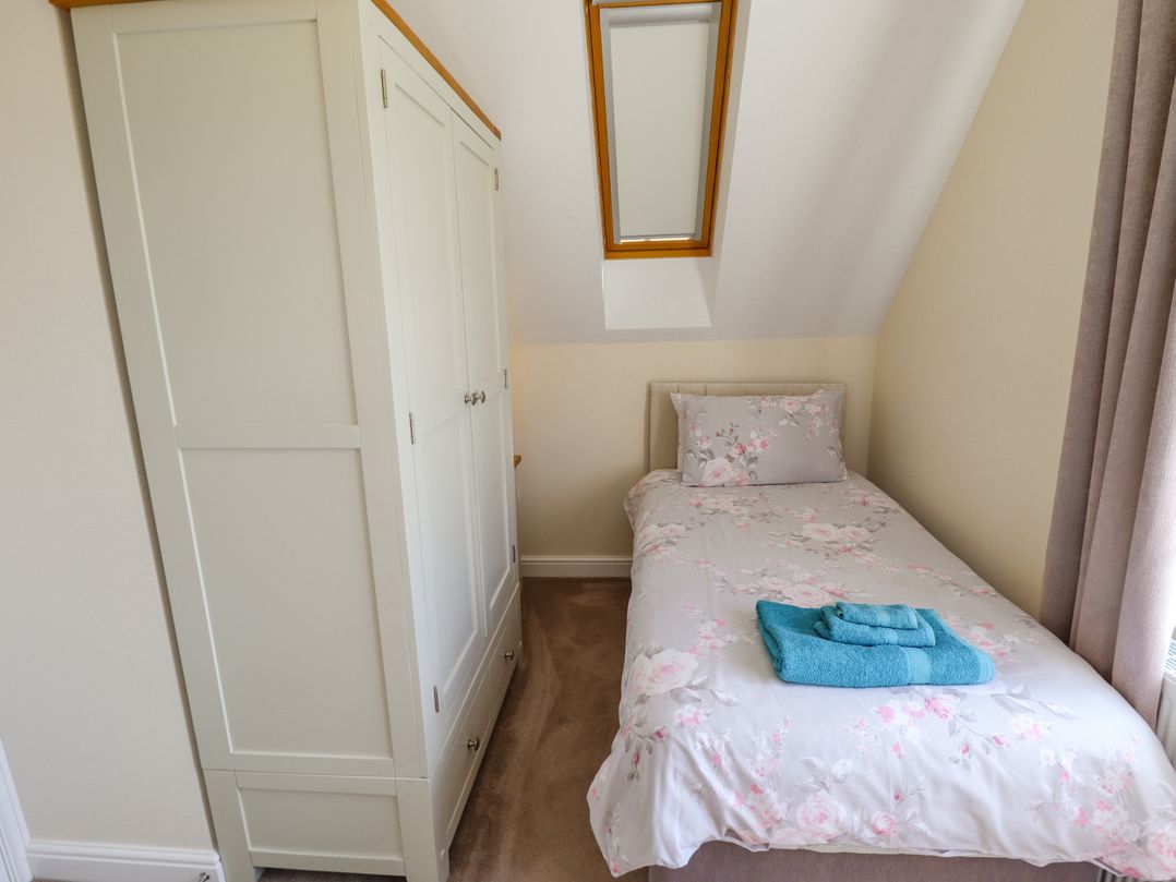 Holly Cottage