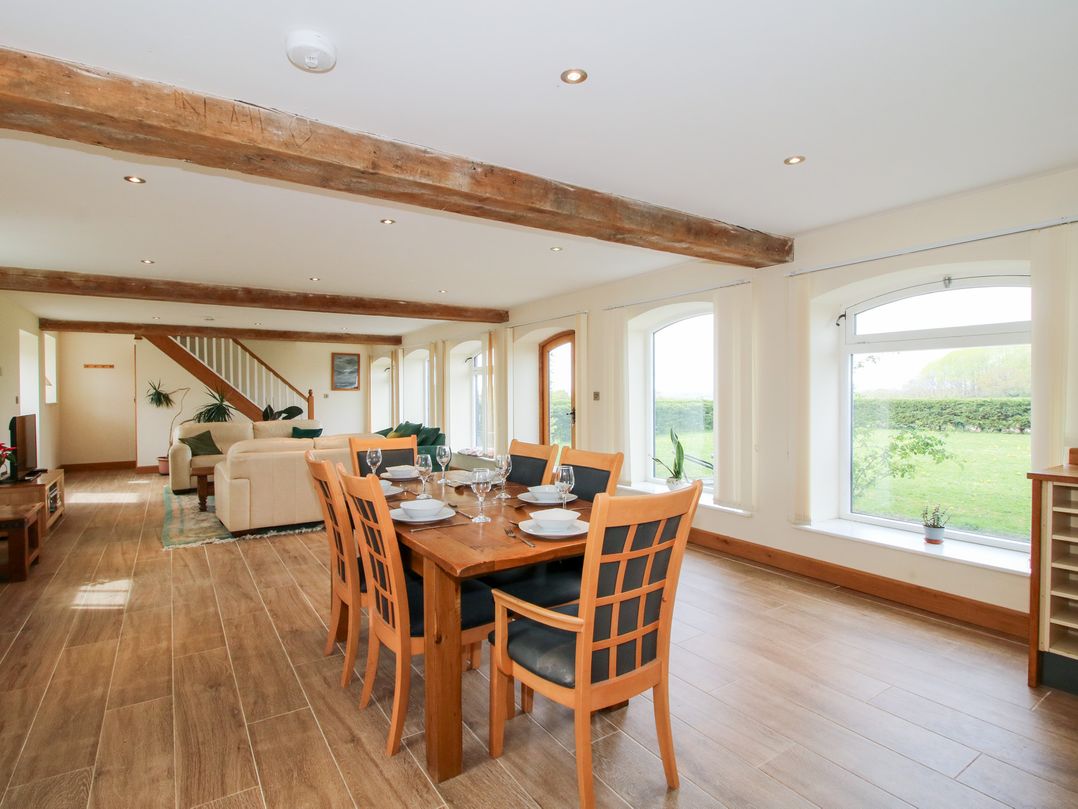 Spinney View