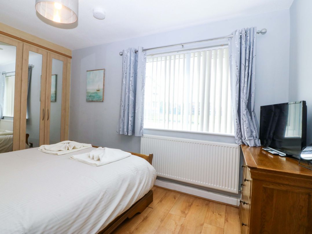 Beach House (Ty Traeth)
