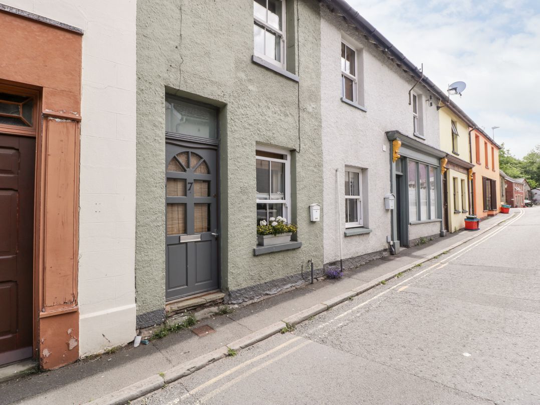 7 Bell Street