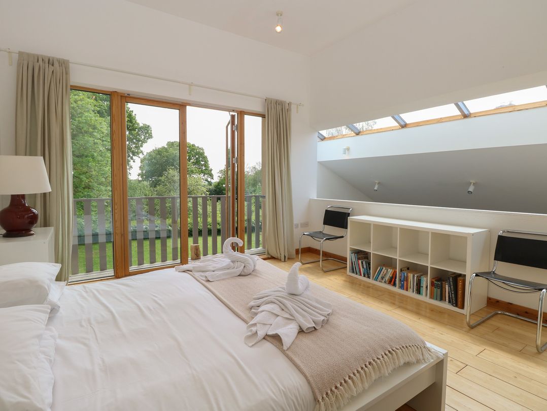Frater House