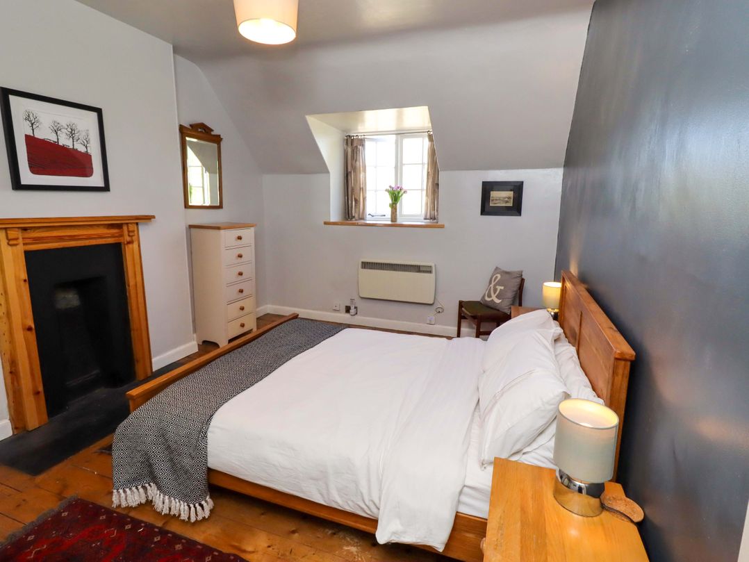 Gamekeepers Cottage