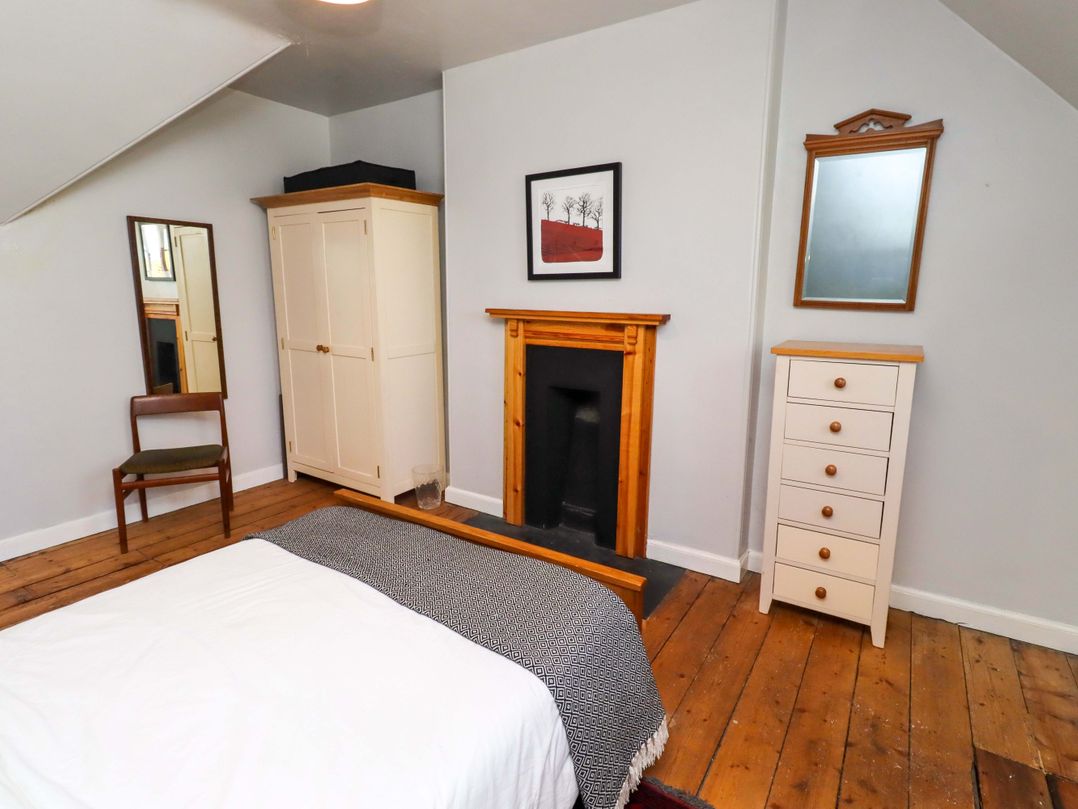 Gamekeepers Cottage