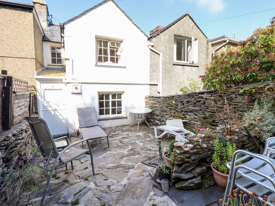 Pump Cottage, 8 Glyn Terrace