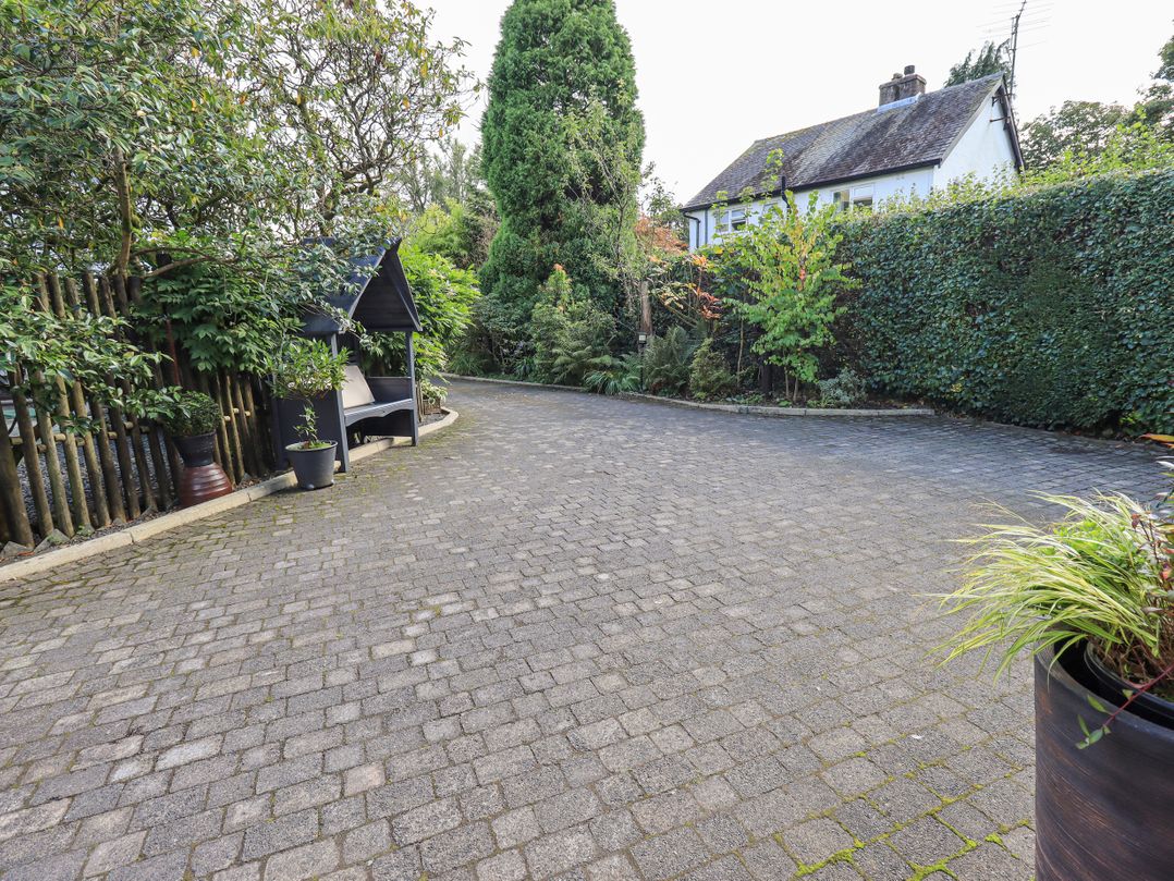 Stonegarth Mews