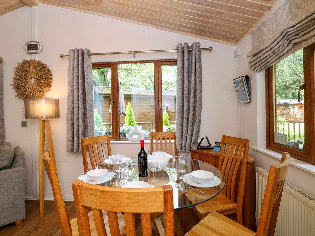 Footprints Lodge