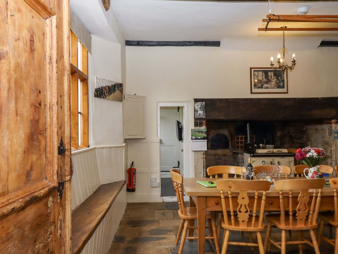 Hornshayne Farmhouse