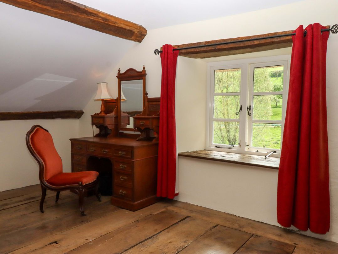 Hornshayne Farmhouse