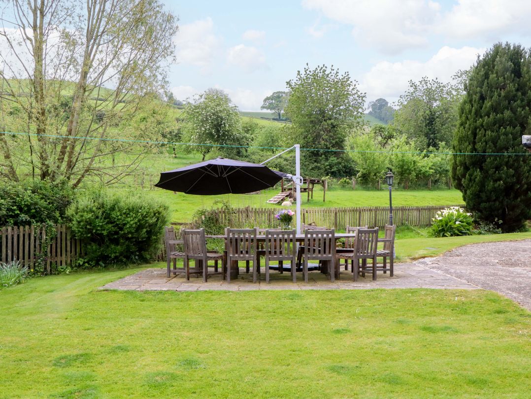 Hornshayne Farmhouse