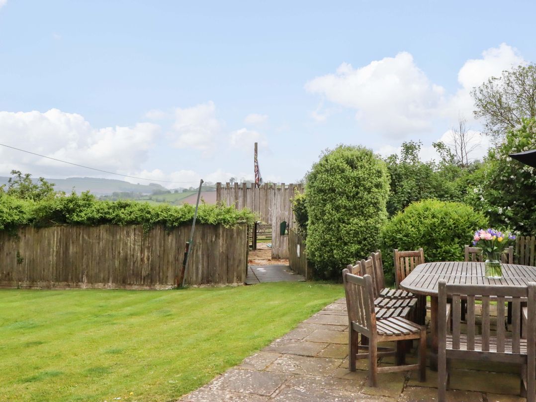 Hornshayne Farmhouse