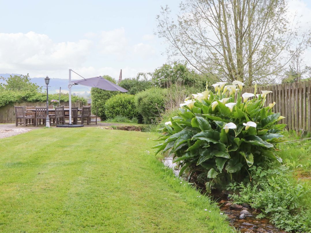 Hornshayne Farmhouse