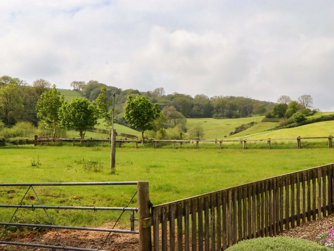 Hornshayne Farmhouse