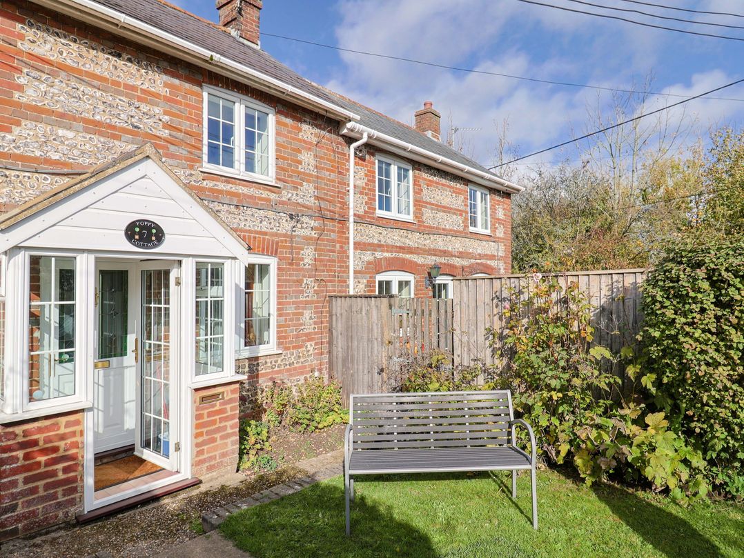 Poppy Cottage