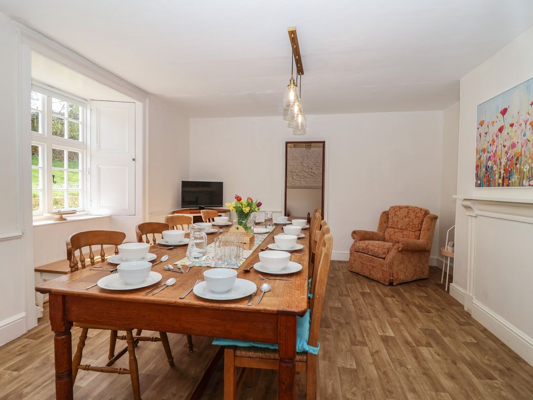 Tregonhawke Farmhouse