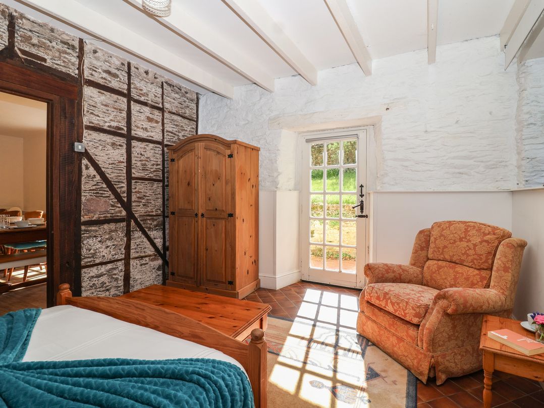 Tregonhawke Farmhouse