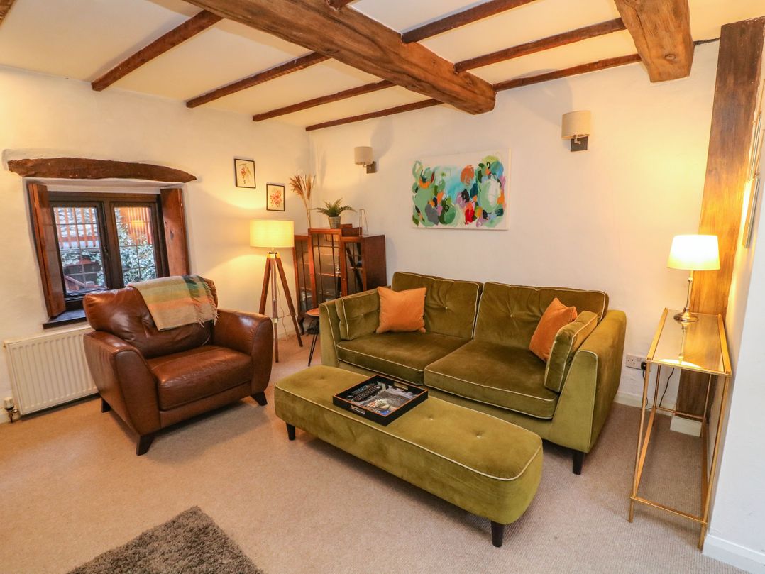 Courtyard Cottage