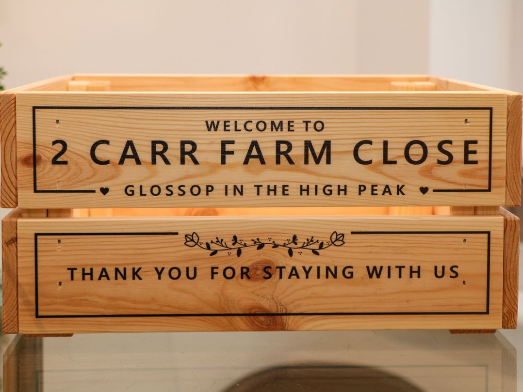 2 Carr Farm Close