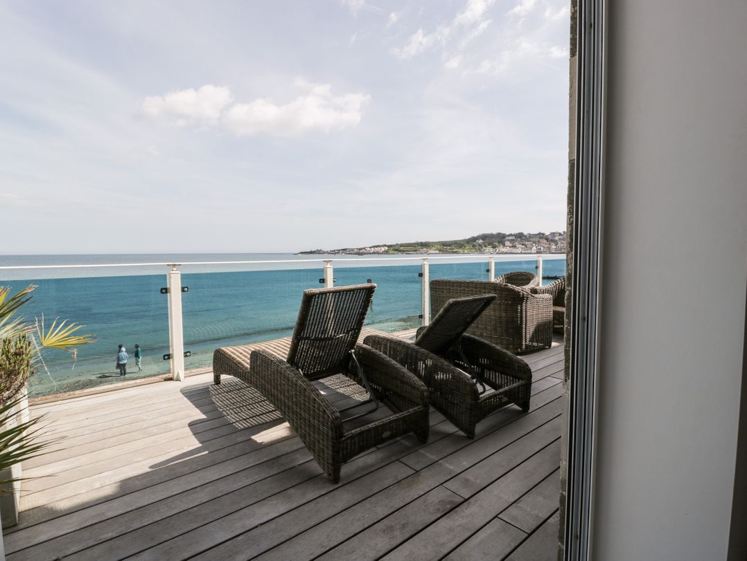 1 Ocean Bay