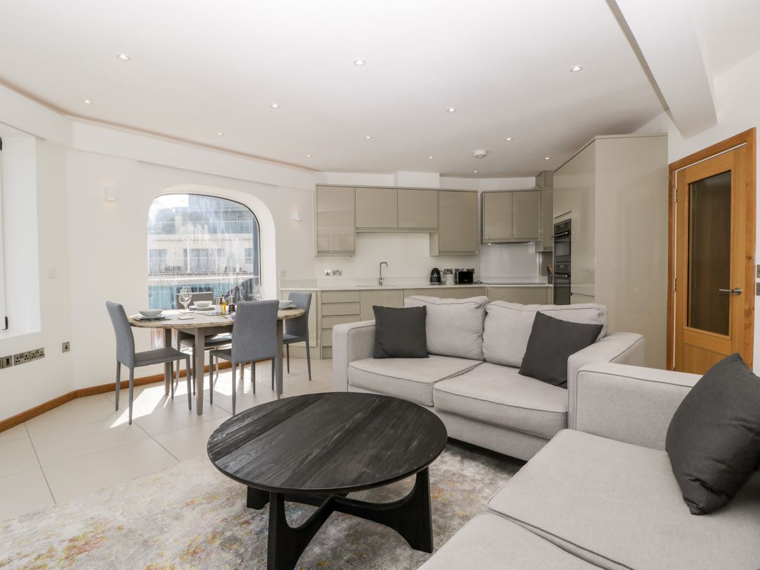 1 Ocean Bay