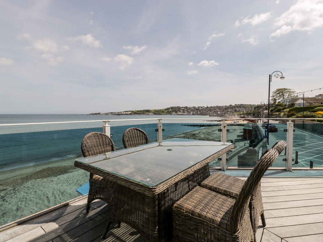 1 Ocean Bay