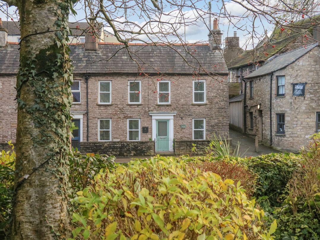Bay Leaf Cottage