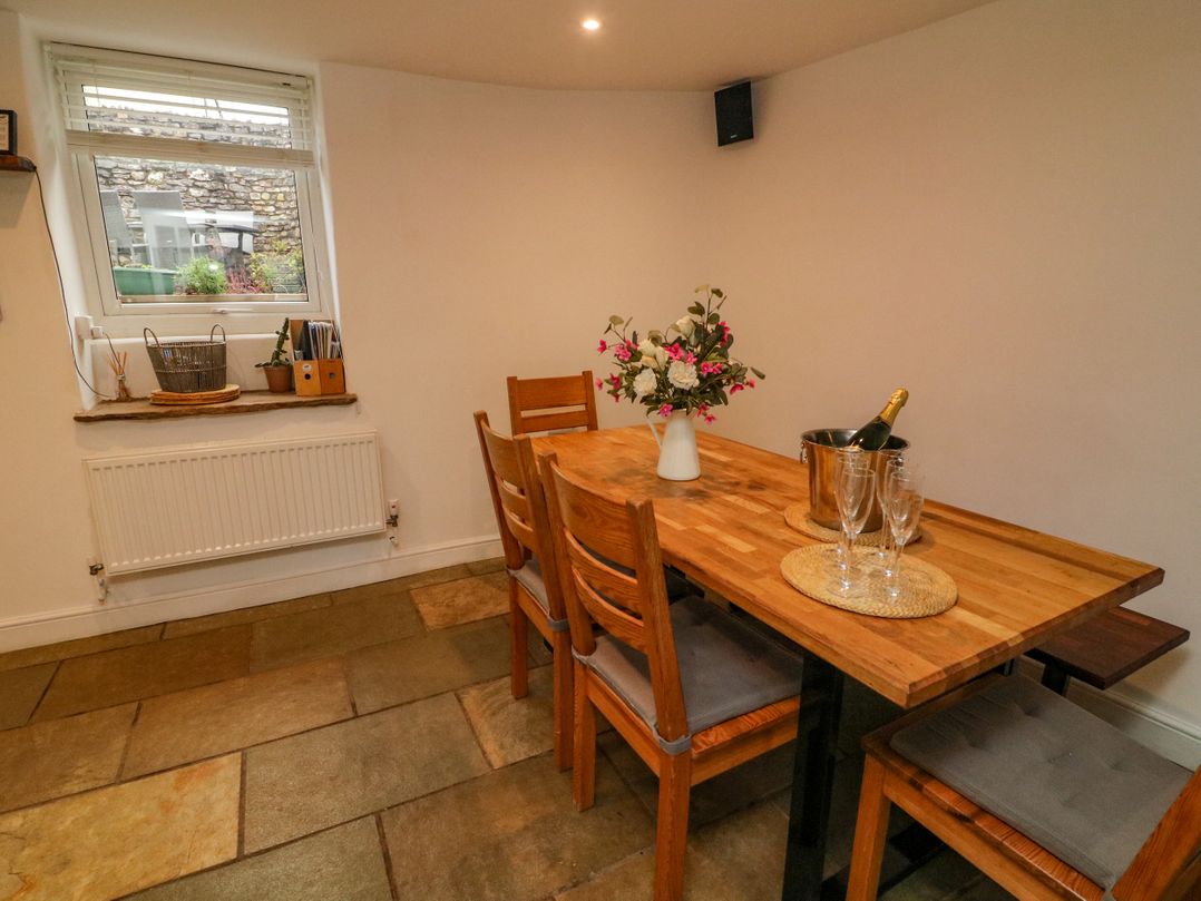 Bay Leaf Cottage