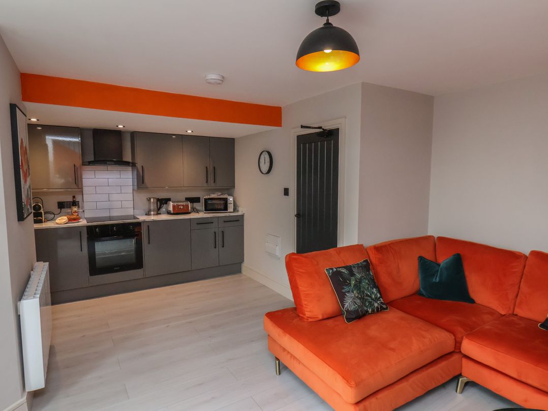 Apt 2 @ Hunter's Quay