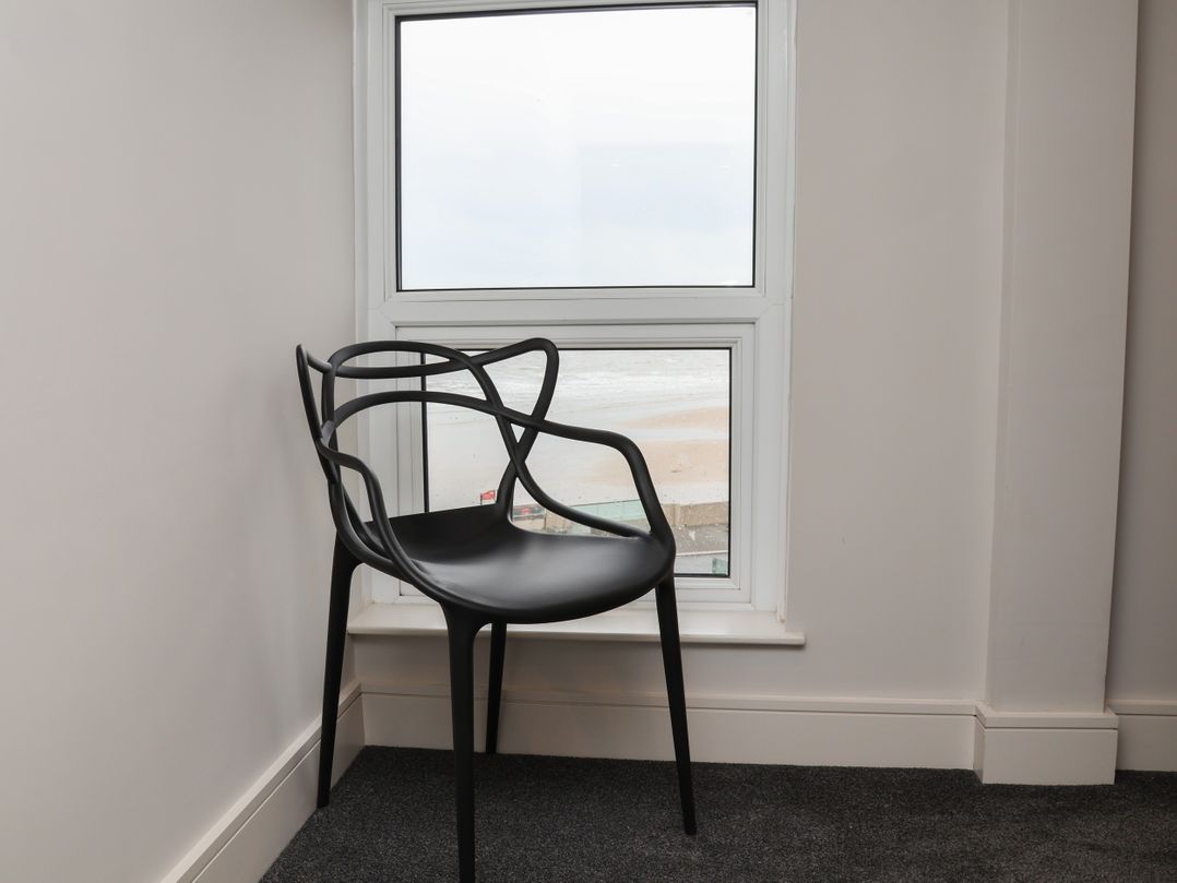 Apt 5 @ Hunter's Quay
