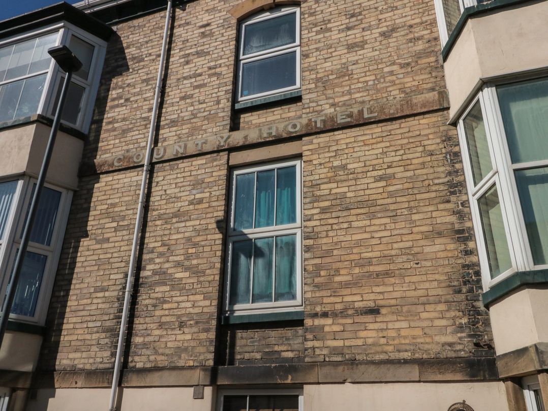 Apartment 6