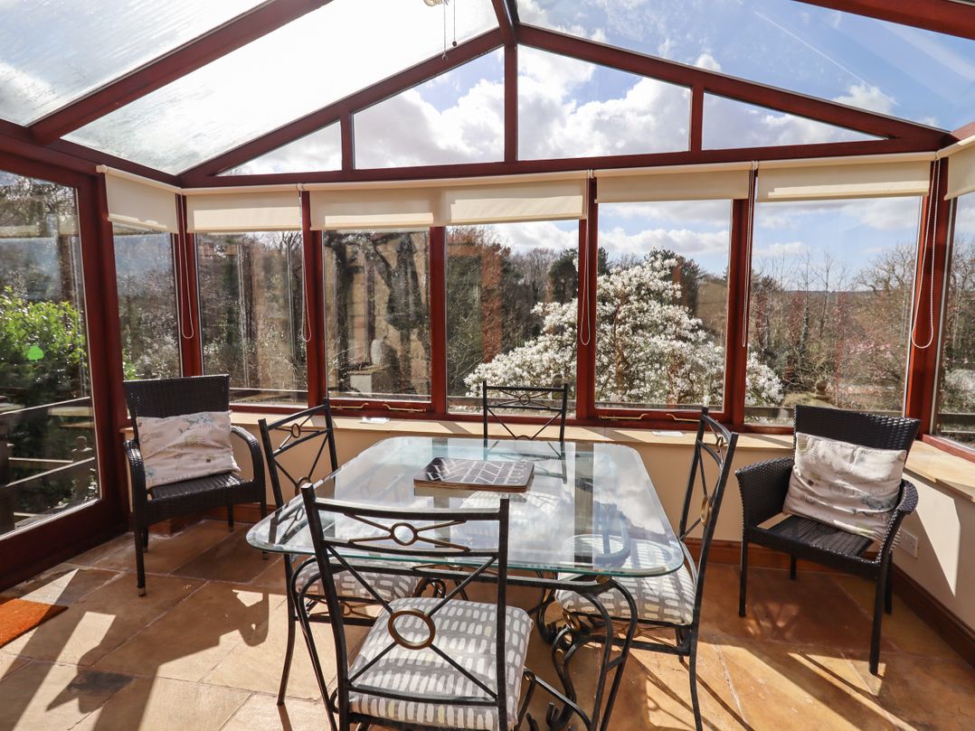 Hurst View Cottage