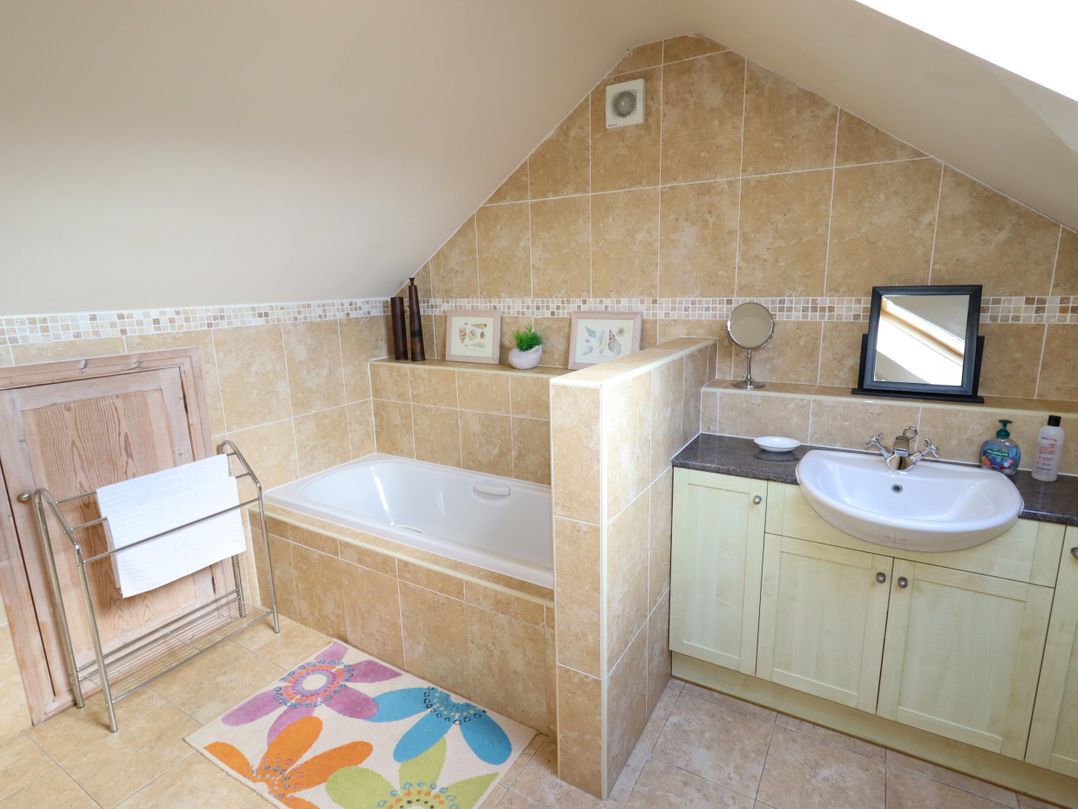 Hurst View Cottage