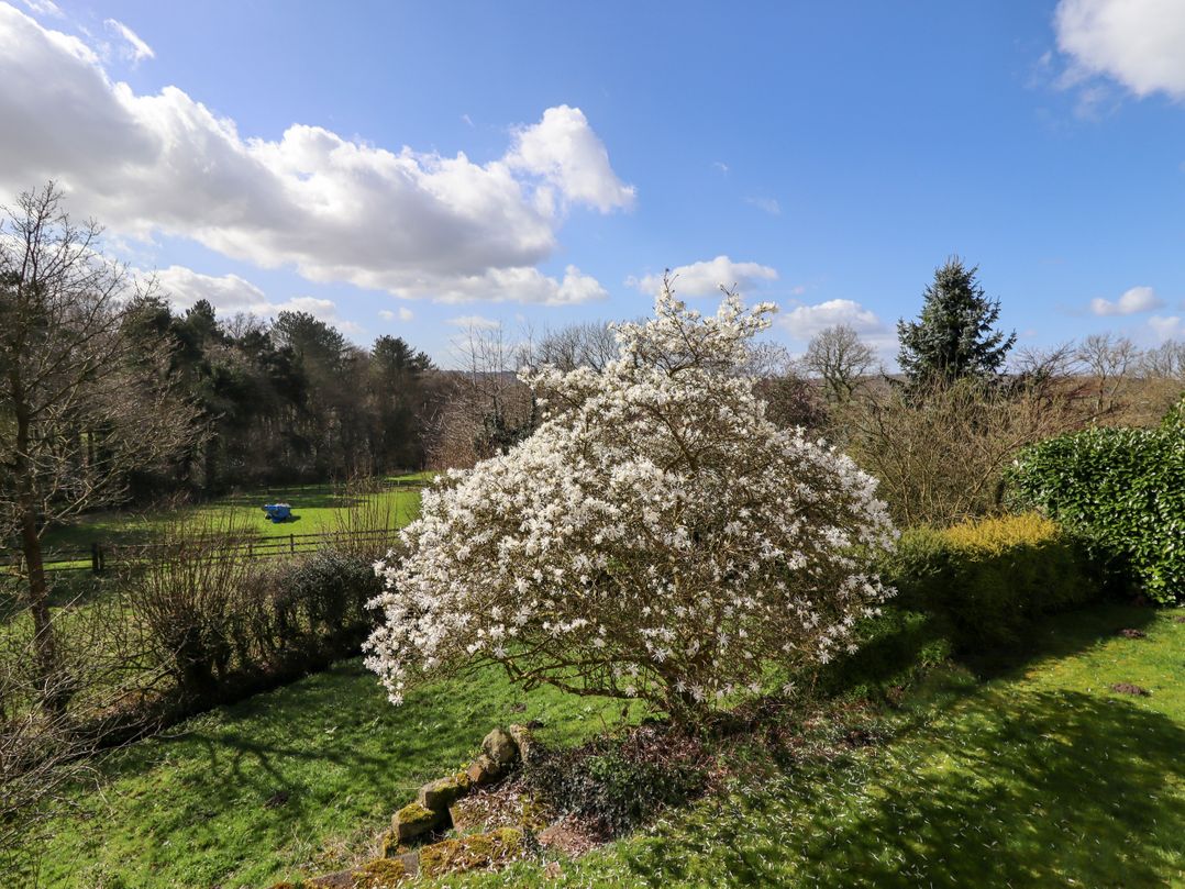Hurst View Cottage