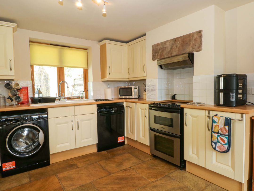 Hurst View Cottage