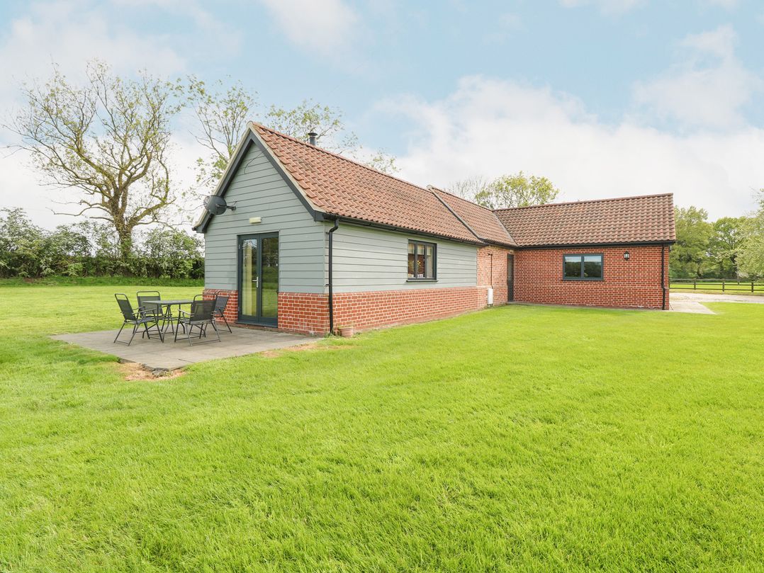 1 Stud Cottage