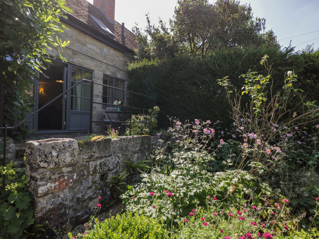 Kings Cottage - North
