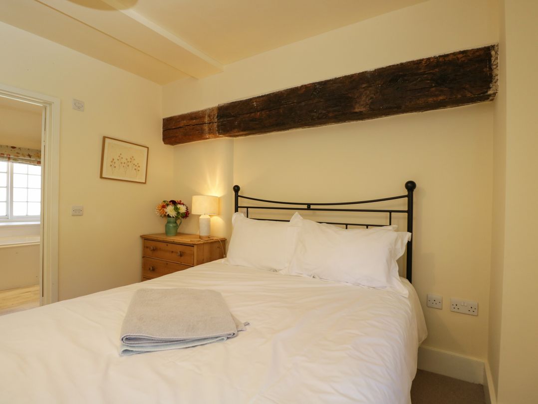 Kings Cottage - South