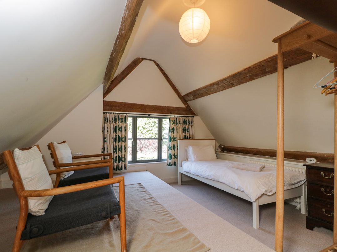 Kings Cottage - South