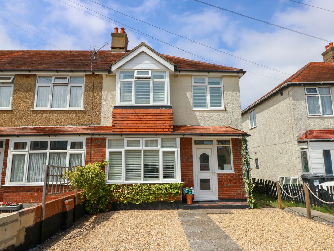 32 Cranleigh Close