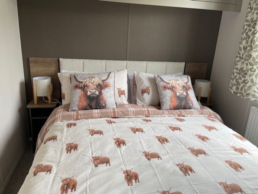 No 19 Cliff top park