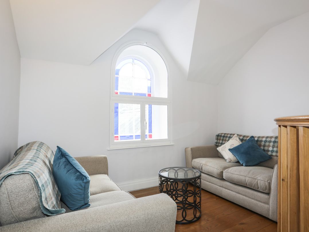 Harlech Apartments - Gwern