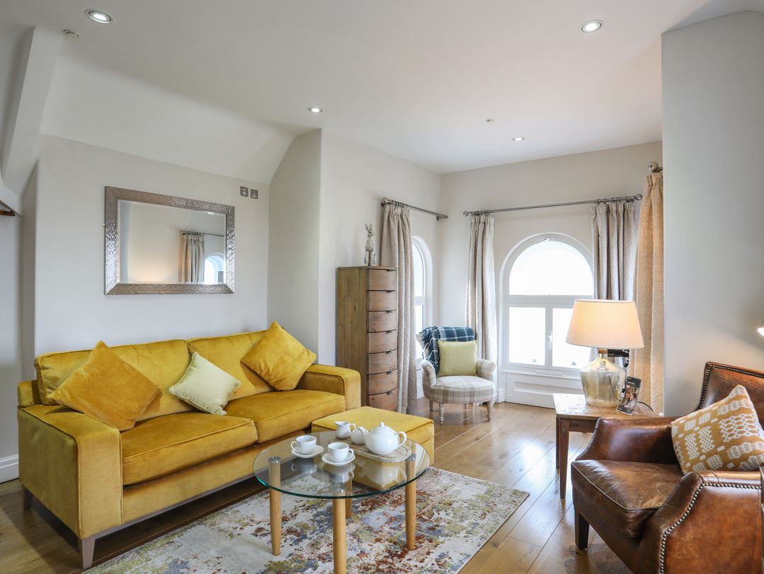 Harlech Apartments - Gwern